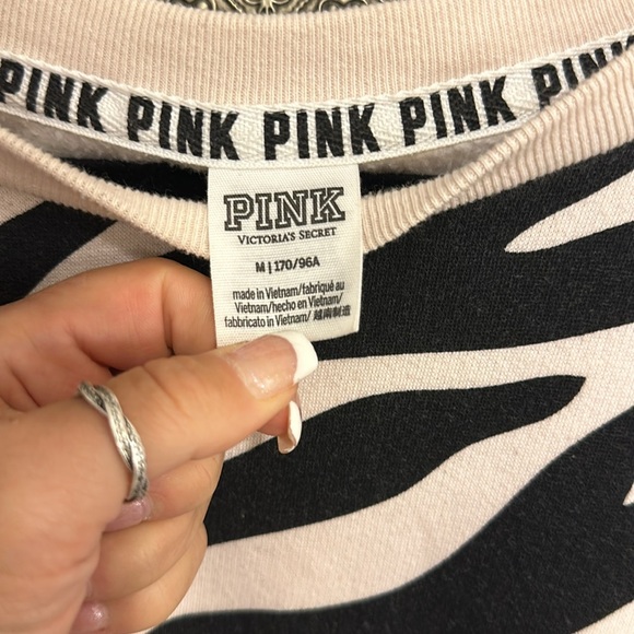 PINK by VS Animal Print Sweatshirt - Picture 2 of 2